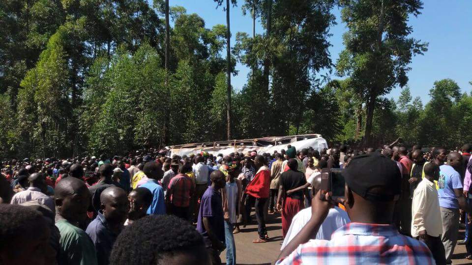6 students of St. Mary's Nyamagwa Girls, Kisii are feared dead in a bus accident