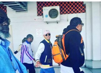 Chris Brown smashes fan’s phone in Mombasa