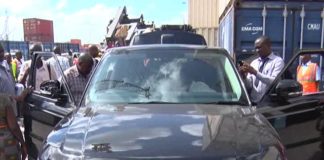 KRA Seizes Containers Carrying Range Rovers hidden in 40 feet containers
