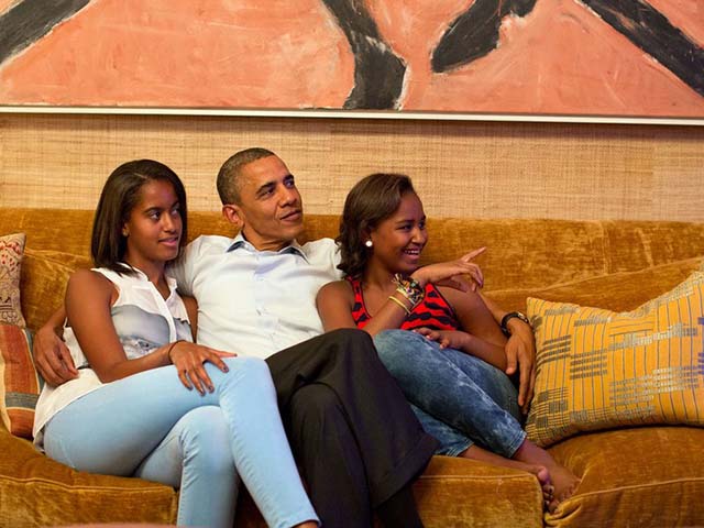 President Obama and his daughters, Malia (left) and Sasha, in the Treaty Room.