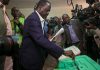 Hon. Raila Odinga Casting his vote in Kibara Kenya Elections 2017
