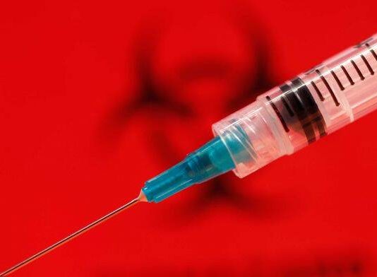 900 Pakistani children infected with AIDS after doctor reused syringe